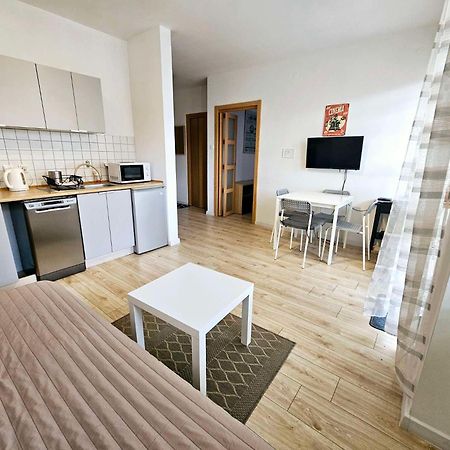 ורשה Green Kabaty Apartment 3 מראה חיצוני תמונה